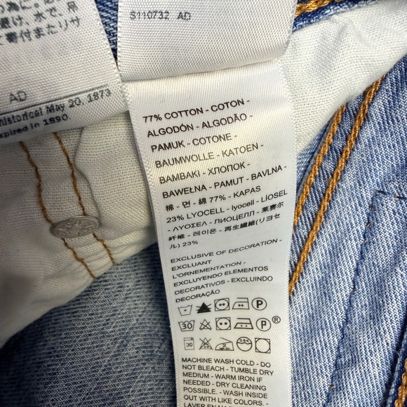 Levi's Premium 501 '90s Jeans Womens 31x30 Light Wash Blue Straight Leg Big E - Picture 10 of 13